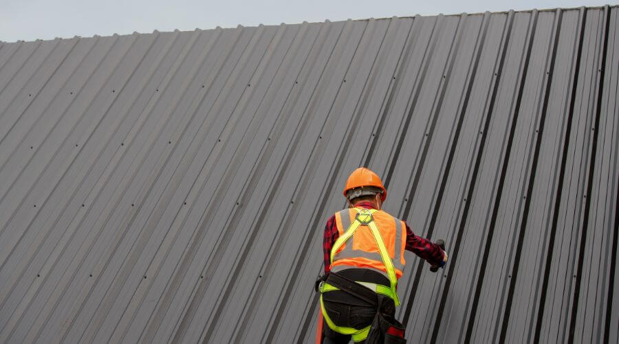 Professional gutter cleaning in Stillwater, MN